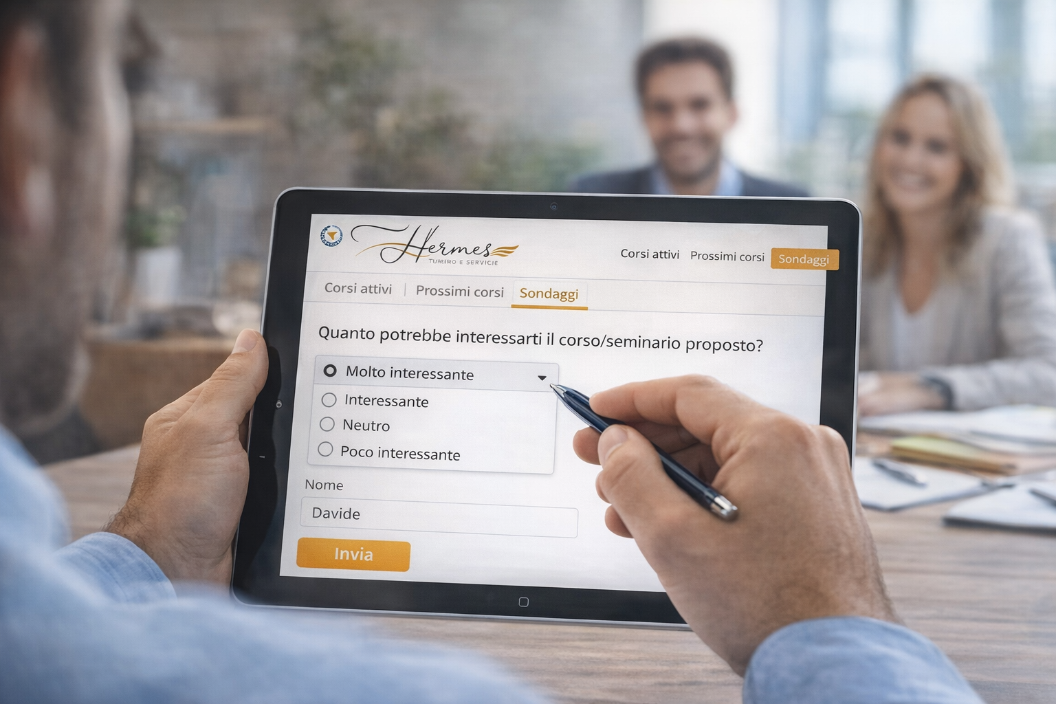 Hermes ascolta suggerimenti per nuovi corsi e seminari